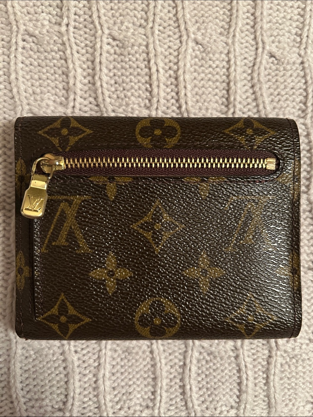 Louis Vuitton Compact Wallet - Picture 3 of 13